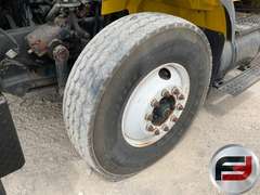 2004 INTERNATIONAL 7500 14 BOOM TRUCK VIN: 1HTWNADR84J014600