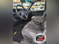 2005 GMC SIERRA 2500HD VIN: 1GTHK242X5E193871 4X4 REGULAR CAB PICKUP