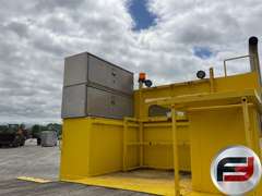 2004 INTERNATIONAL 7500 14 BOOM TRUCK VIN: 1HTWNADR84J014600