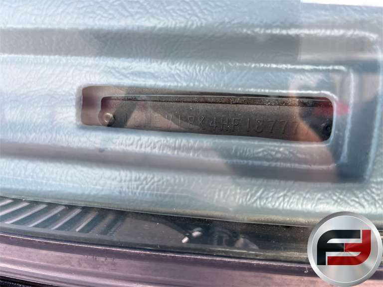 1987 CHEVROLET  SILVERADO K-5 BLAZER 4X4 SUV VIN: 1GNEV18K4HF187777