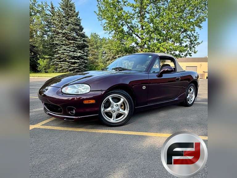2000 MAZDA MX-5 SE VIN: JM1NB3539Y0147403 CONVERTIBLE COUPE