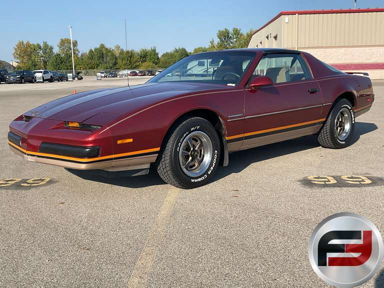 1986 PONTIAC FIREBIRD COUPE VIN: 1G2FS87S2GL250833