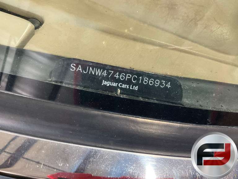 1993 JAGUAR XJS VIN: SAJNW4746PC186934 CONVERTIBLE