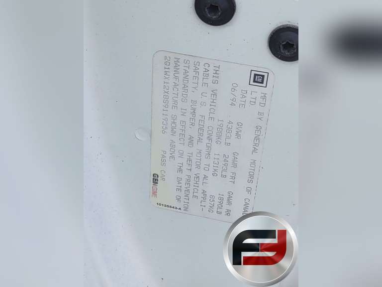 1995 CHEVROLET MONTE CARLO BRICKYARD 400 PACE CAR VIN: 2G1WX12X8S9119356