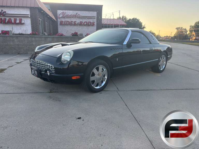 2002 FORD THUNDERBIRD VIN: 1FAHP60A12Y109524