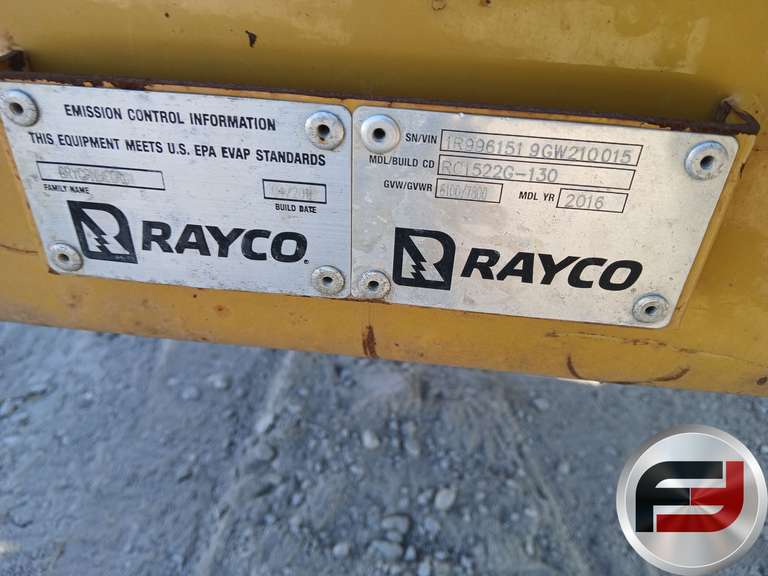 2016 RAYCO RC1522G-130 PORTABLE CHIPPER SN: 1R9961519GW210015