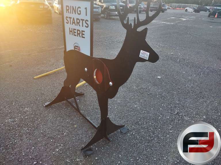 3/8 IN AR500 STEEL DEER SHOOTING TARGET WITH HEART FLAPPER