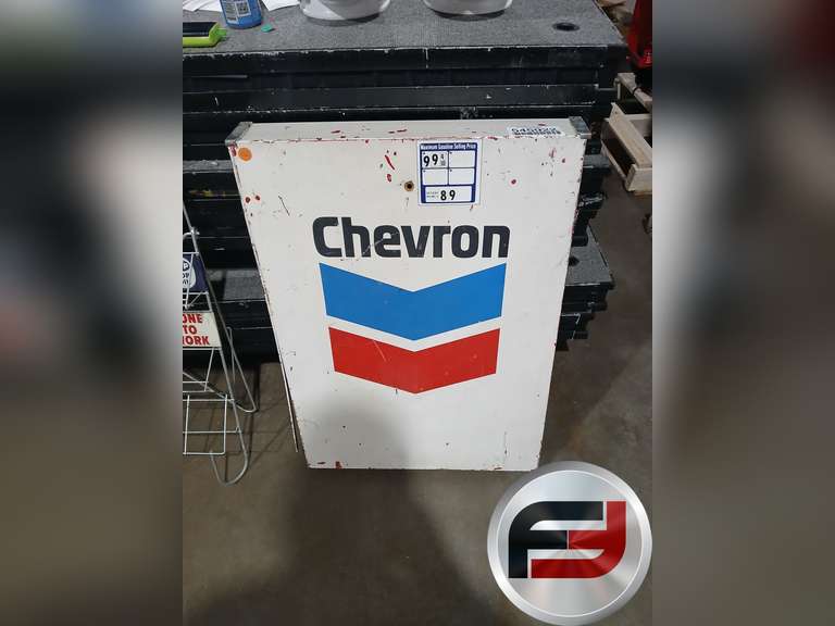 CHEVRON GAS PUMP SIDE