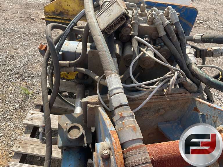 HERCULES SP-60 VIBRATORY PILE DRIVER