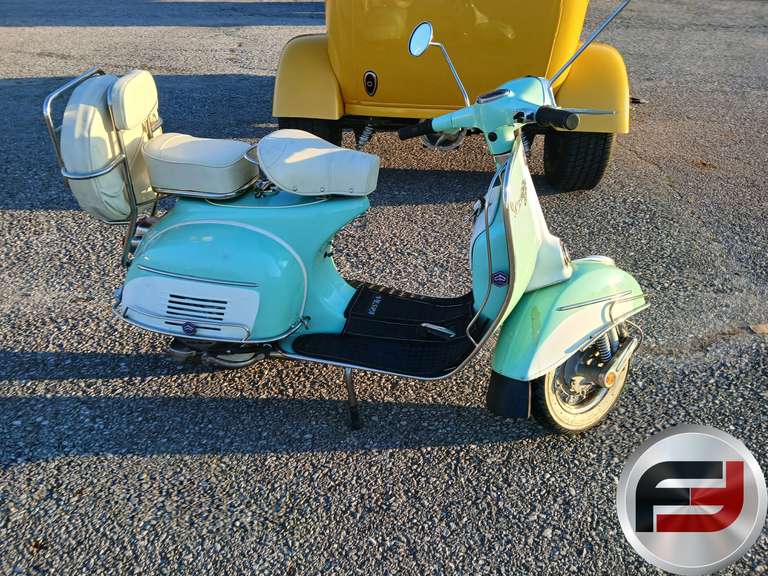 VESPA 150 SPIRIT MOTORCYCLE