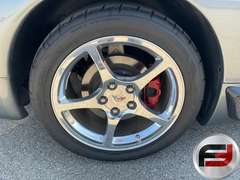 2004 CHEVROLET CORVETTE CONVERTIBLE VIN: 1G1YY32G945130948