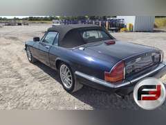 1988 JAGUAR XJS CONVERTIBLE VIN: SAJNV5847JC143475