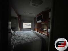 2006 FREIGHTLINER MC FRONT ENGINE MOTOR HOME CHASSIS VIN: 4UZACLBW86CX25573 MOTORHOME