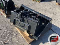 UNUSED 2025 DERETTE V1000 STAND ON MULTI TERRAIN LOADER SN: 25015512