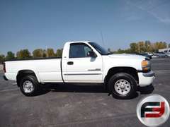 2005 GMC SIERRA 2500HD VIN: 1GTHK242X5E193871 4X4 REGULAR CAB PICKUP