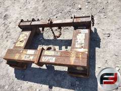 LIFT PLATE FORK POCKETS