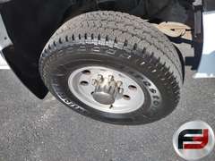 2005 GMC SIERRA 2500HD VIN: 1GTHK242X5E193871 4X4 REGULAR CAB PICKUP