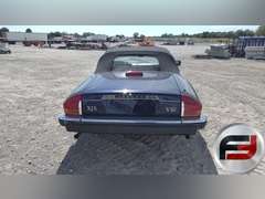 1988 JAGUAR XJS CONVERTIBLE VIN: SAJNV5847JC143475