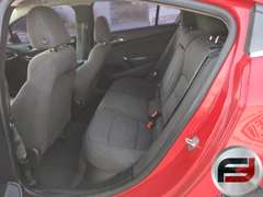 2018 CHEVROLET CRUZE VIN: 1G1BE5SM3J7107259 2WD