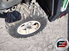 2016 JOHN DEERE 850XUV UTV SN: 1M0855DECGM112711