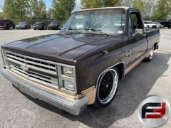 1985 CHEVROLET C/K PICKUP VIN: 2GCDC14H3F1181655 PICKUP