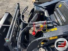 UNUSED 2025 DERETTE V1000 STAND ON MULTI TERRAIN LOADER SN: 25015512