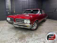 1964 PONTIAC GTO 2 DR COUPE VIN: 824P079947