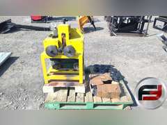 PIPE BENDING MACHINE WITH MUTIPLE SIZE DIES