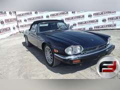 1988 JAGUAR XJS CONVERTIBLE VIN: SAJNV5847JC143475