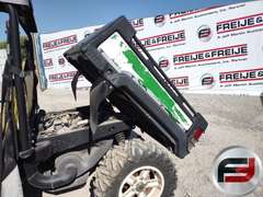 2016 JOHN DEERE 850XUV UTV SN: 1M0855DECGM112711