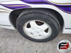 1995 CHEVROLET MONTE CARLO BRICKYARD 400 PACE CAR VIN: 2G1WX12X8S9119356