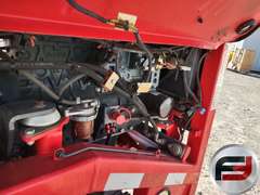 2002 MOFFETT M5000 5000 LBS PIGGYBACK FORKLIFT SN: B05271