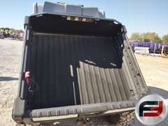 2016 JOHN DEERE 850XUV UTV SN: 1M0855DECGM112711