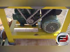 PIPE BENDING MACHINE WITH MUTIPLE SIZE DIES