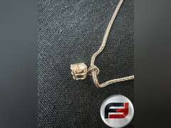 LADIES DIAMOND NECKLACE