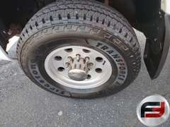 2005 GMC SIERRA 2500HD VIN: 1GTHK242X5E193871 4X4 REGULAR CAB PICKUP