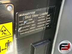 UNUSED 2025 DERETTE V1000 STAND ON MULTI TERRAIN LOADER SN: 25015512