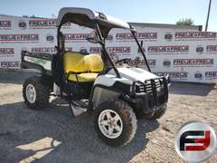 2016 JOHN DEERE 850XUV UTV SN: 1M0855DECGM112711