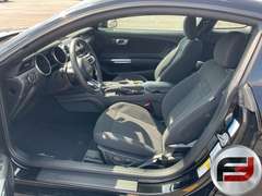 2021 FORD MUSTANG VIN: 1FA6P8TD2M5152895 COUPE