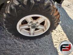 2016 JOHN DEERE 850XUV UTV SN: 1M0855DECGM112711