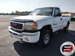 2005 GMC SIERRA 2500HD VIN: 1GTHK242X5E193871 4X4 REGULAR CAB PICKUP