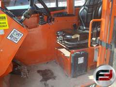 2017 JLG 10054 10000 LB TELESCOPIC FORKLIFT SN: 0160081379
