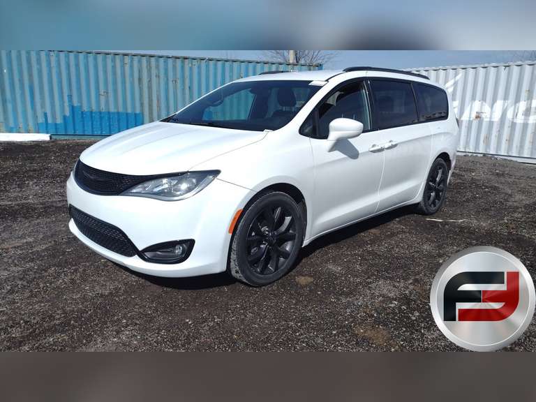 2020 CHRYSLER PACIFICA TOURING L VIN: 2C4RC1EG6LR145368 FWD