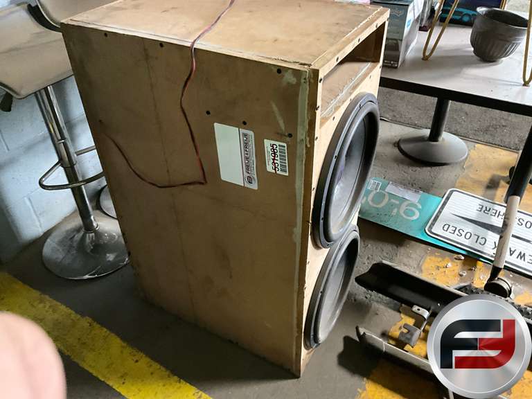 TWO FI AIDIO 15’ SPEAKERS IN ENCLOSURE CONDITION UNKNOWN