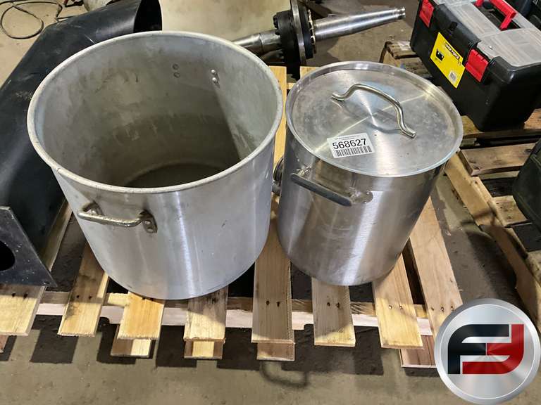 2 STAINLESS STOCK POTS