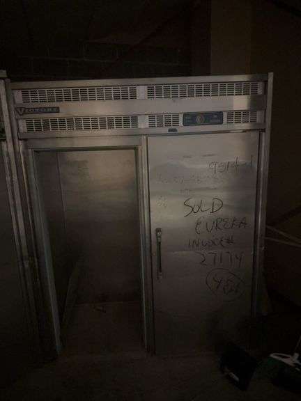 Victory stainless refrigerated 2-door Cooler, missing door, unknown condition
