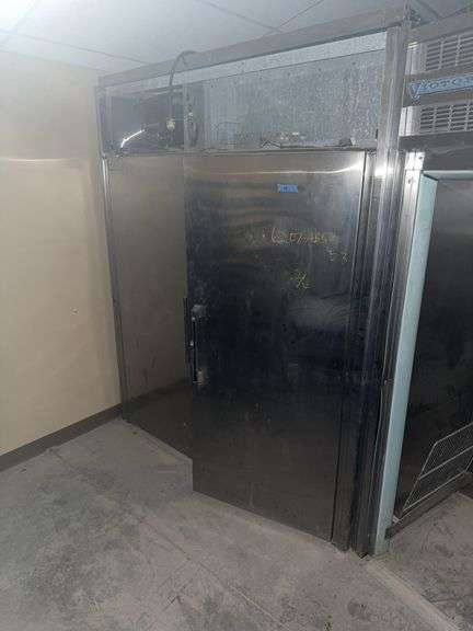 Kessel stainless refrigerated 2-door Cooler, unknown condition