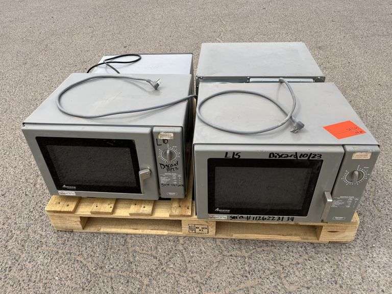 School Surplus- (4)pcs Commercial Microwaves