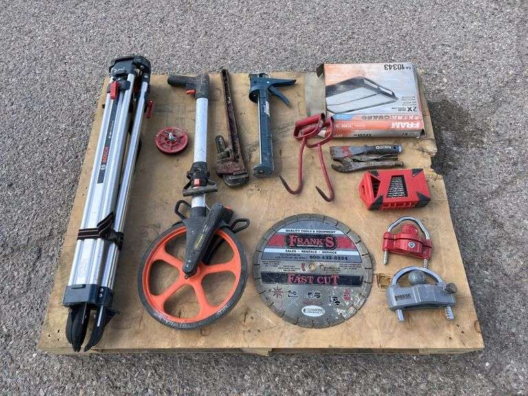 (14)pc - Great Assortment of Tools