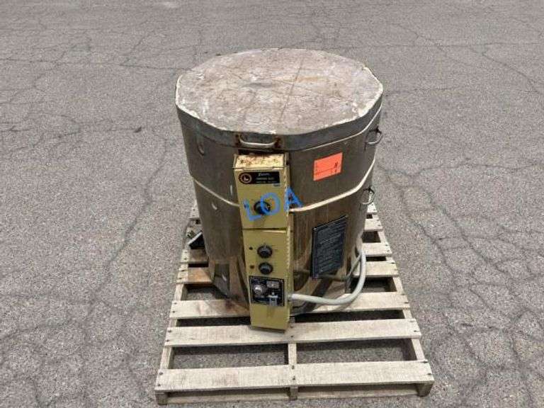 School Surplus- Duncan Electric Ceramic Kiln -B